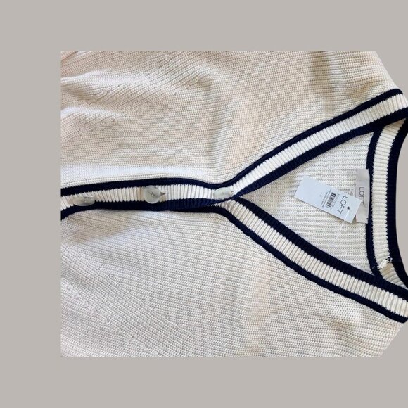 LOFT  V-Neck Cardigan blue and white maritime NWT cotton - Picture 3 of 5